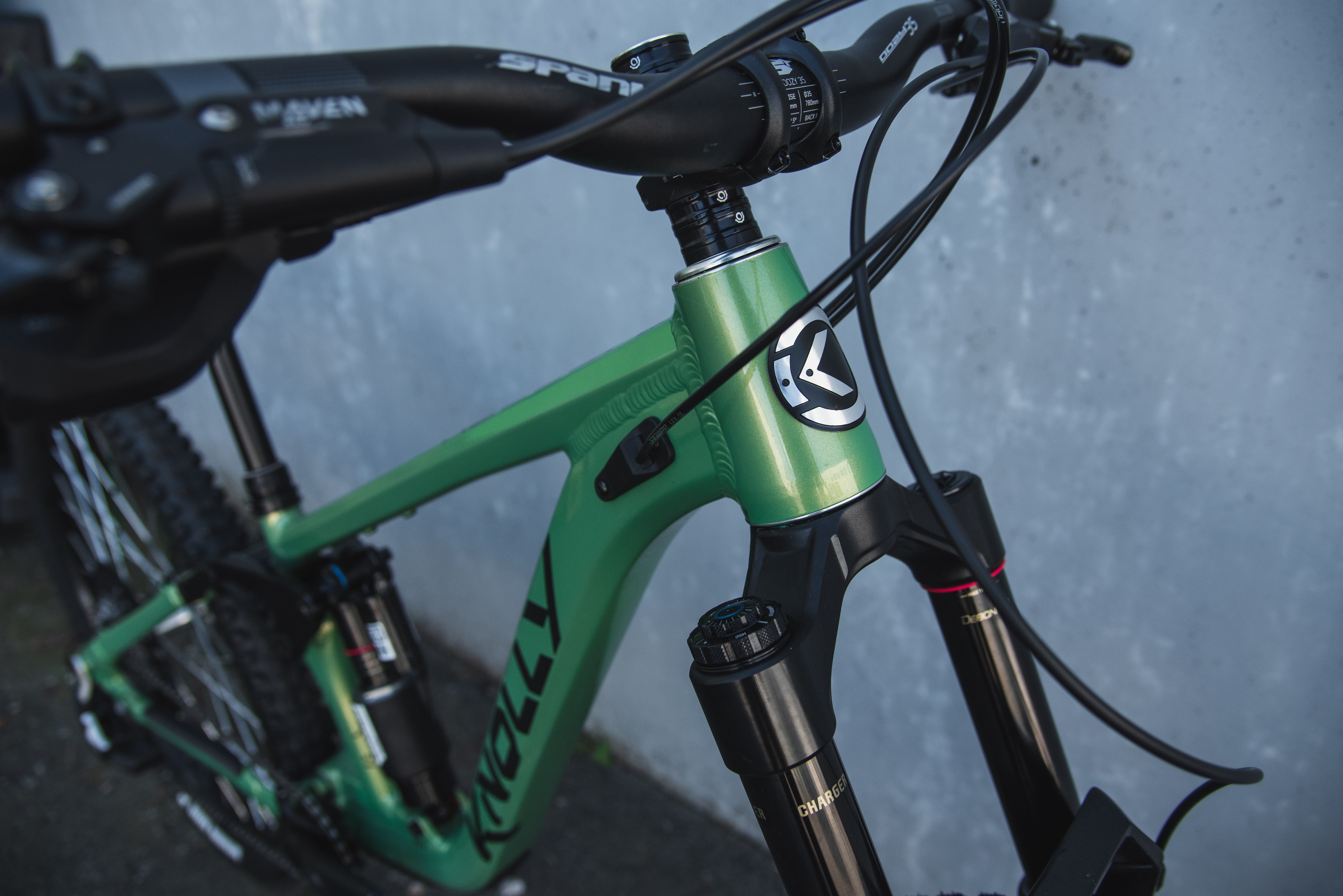 Warden S1 | Custom Eagle 90 Transmission | Defender Green