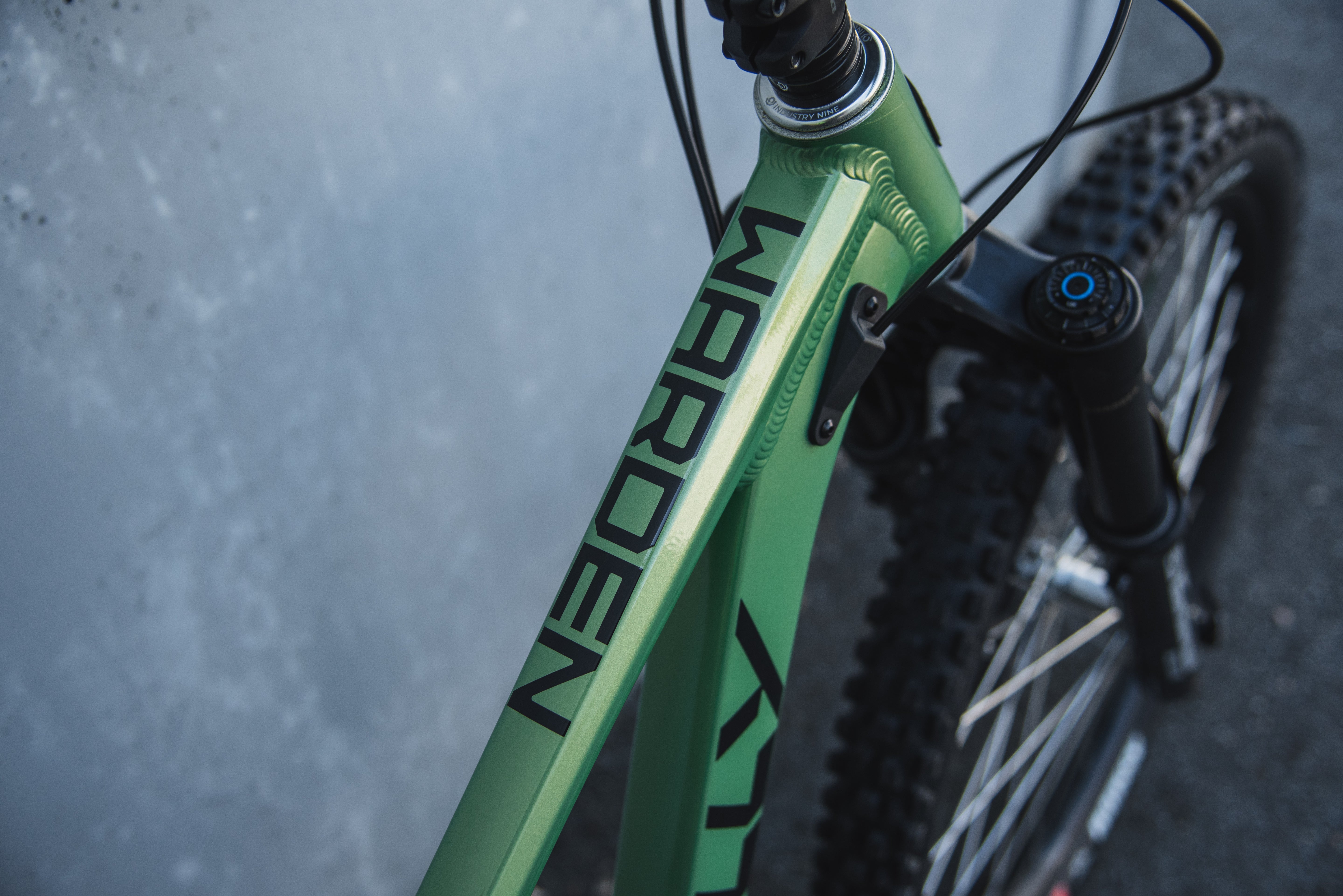 Warden S1 | Custom Eagle 90 Transmission | Defender Green