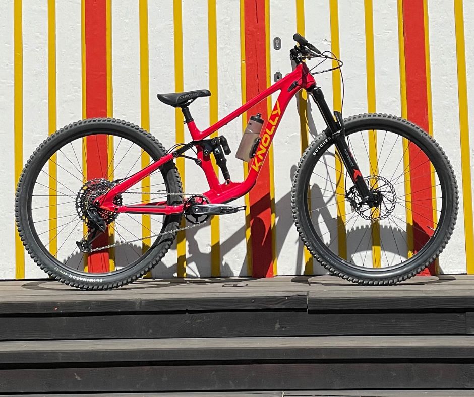 BIKE CHECK: HONZA'S LTD ED RED FREERIDE FUGITIVE