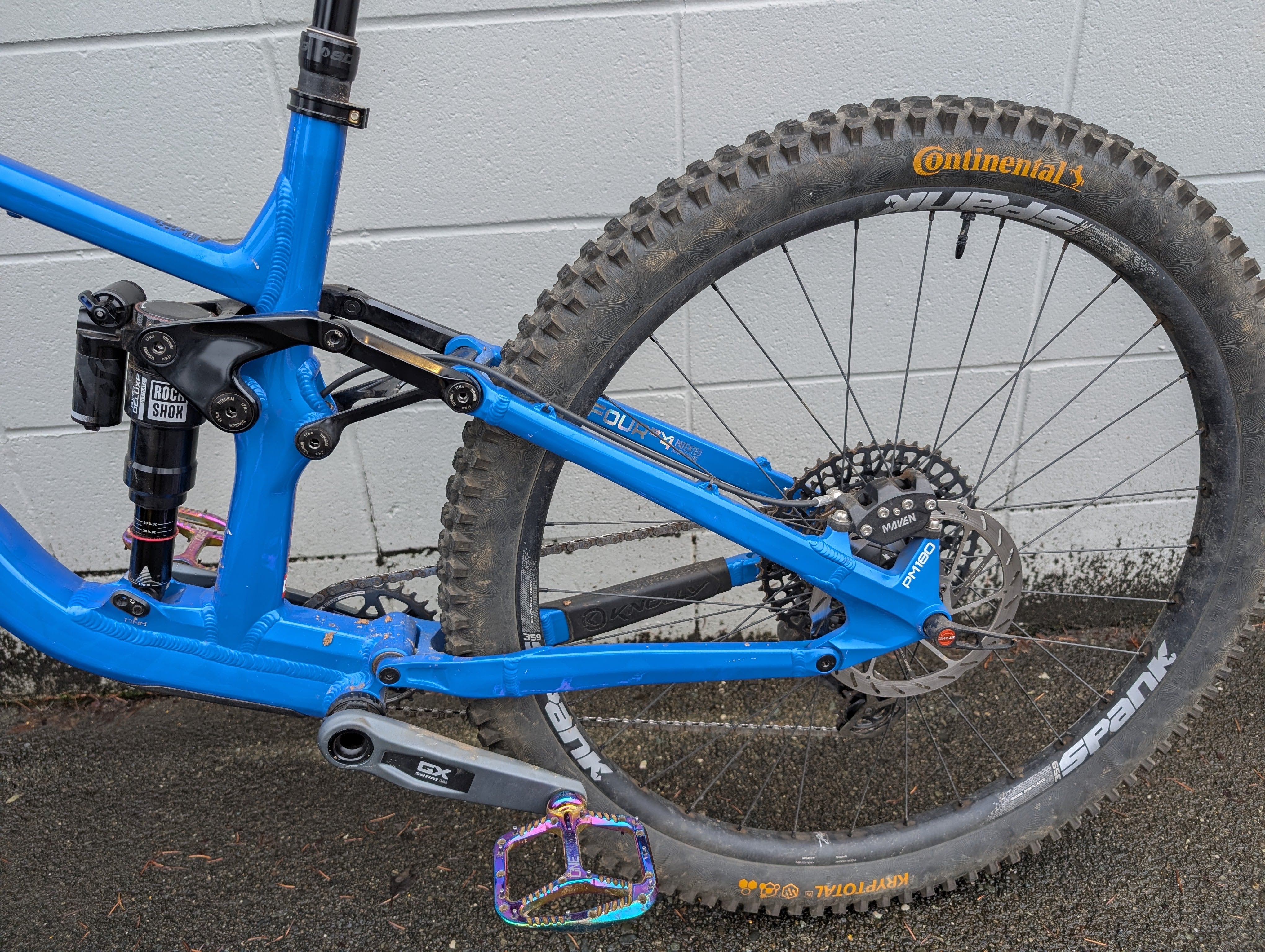 Chilcotin 155 Large Laguna Blue GX Transmission